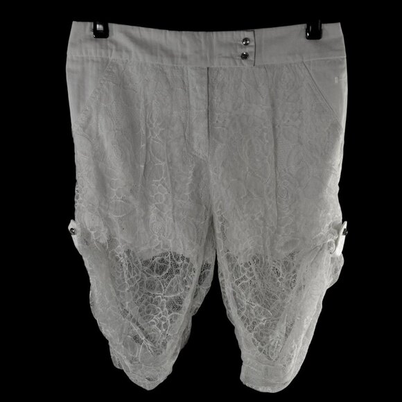 NWOT Patrizia Pepe Firenze Italy Fancy White Lace Shorts Size 40 - Picture 2 of 9